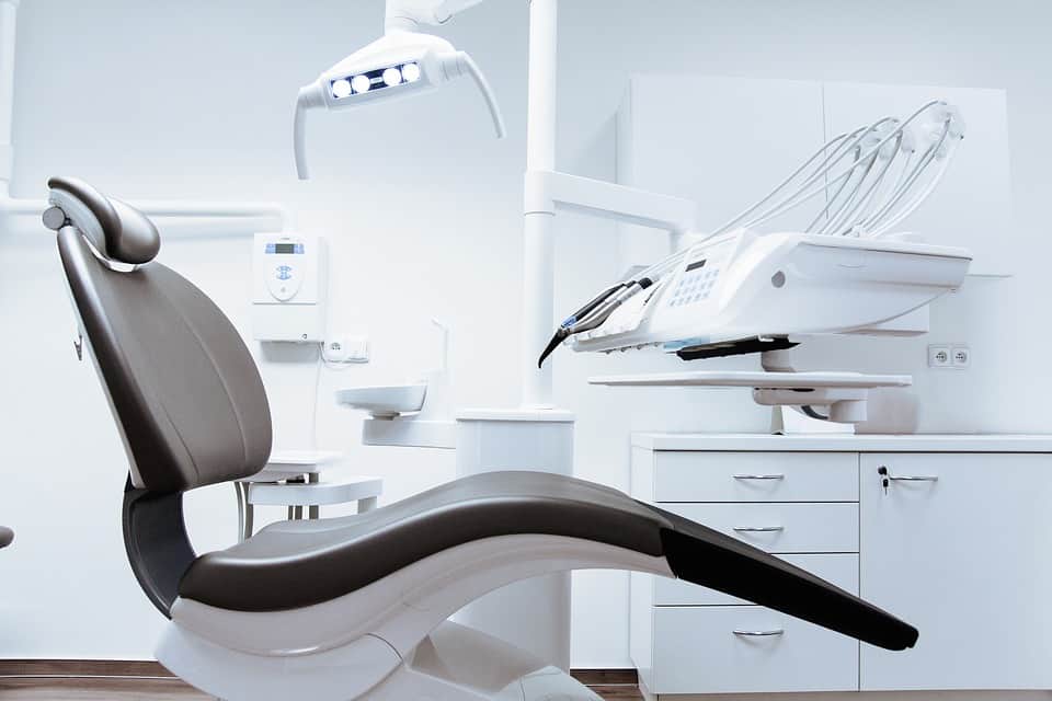 Consultório odontológico - 4 novos modelos de negócios para você empreender em odontologia 